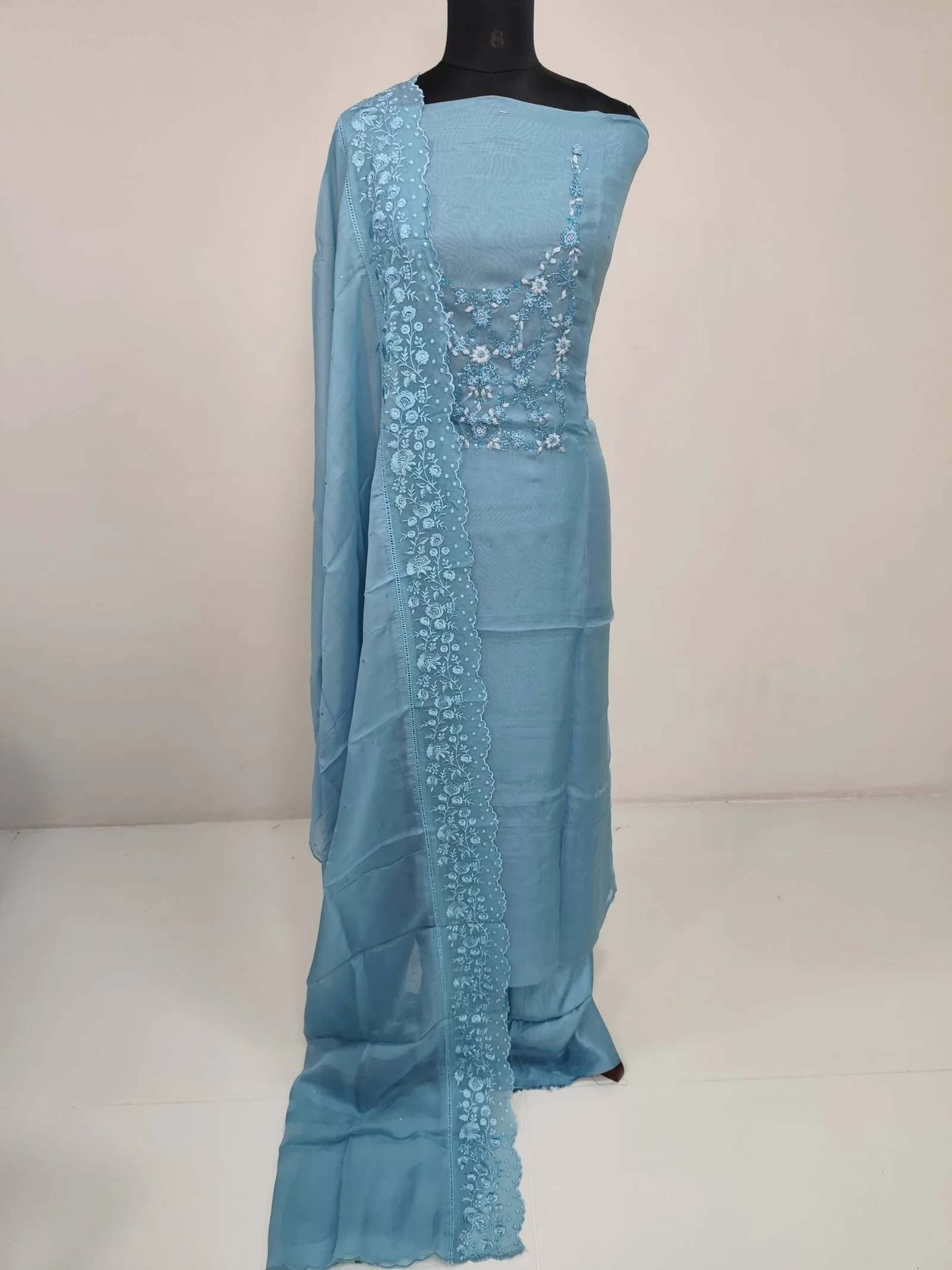 VISCOSE ORGANZA SALWAR SUIT