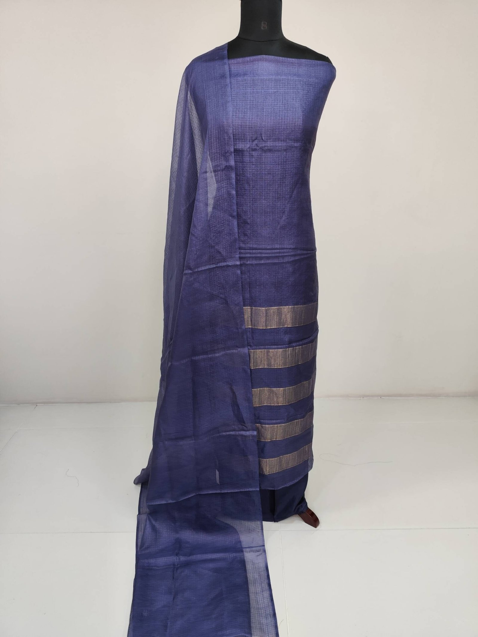 PURE TUSSUR KOTA SILK SUIT