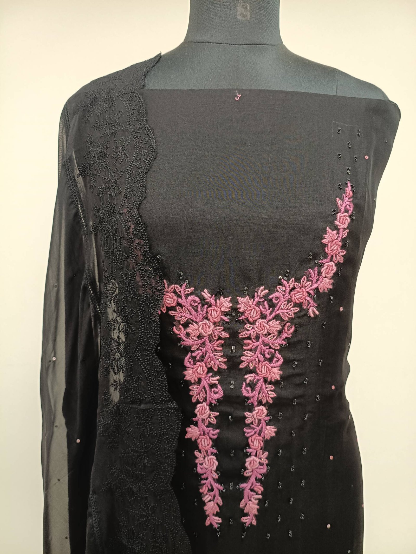 Viscose organza hand embroidered Suits 42485