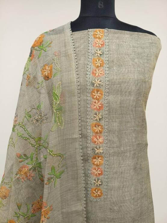 9d7474d4-2636-424c-81cd-a52c557699ae