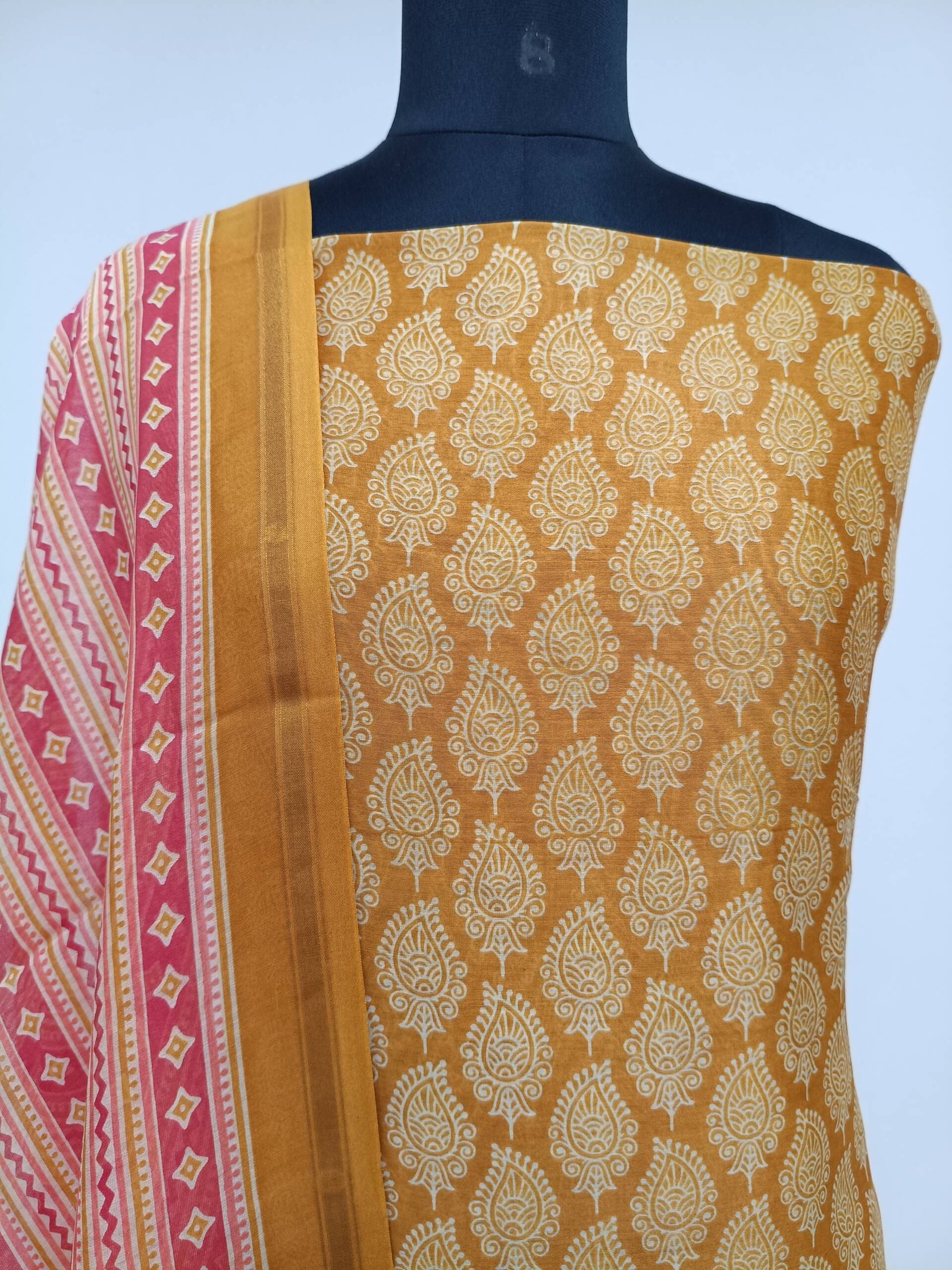 MAHESHWARI SILK PRINTED SUITS