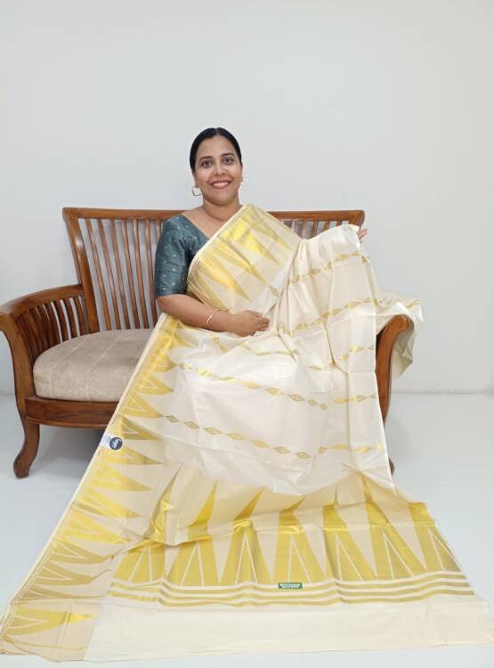 COTTON TEMPLE BORDER KASAVU SAREES
