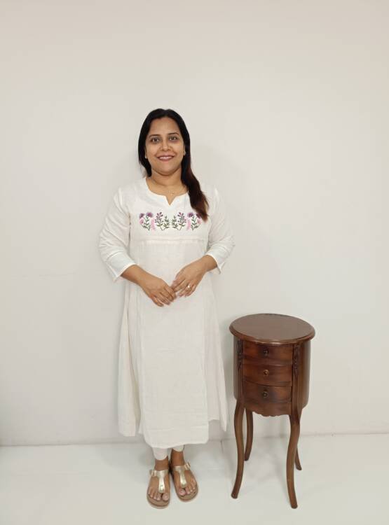 EMBROIDERED COTTON KURTI