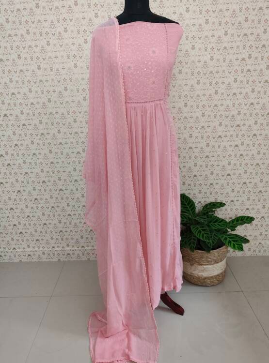 GEORGETTE SEMI STITCHED SUITS