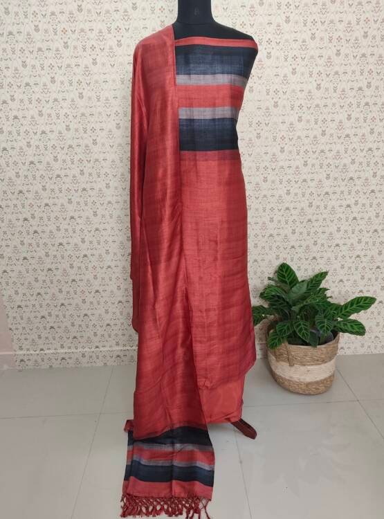 SEMI RAWSILK SUITS