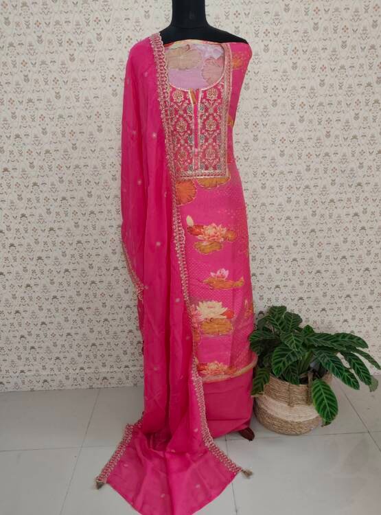 MUSLIN SILK SEMI STITCHED SALWAR SUIT