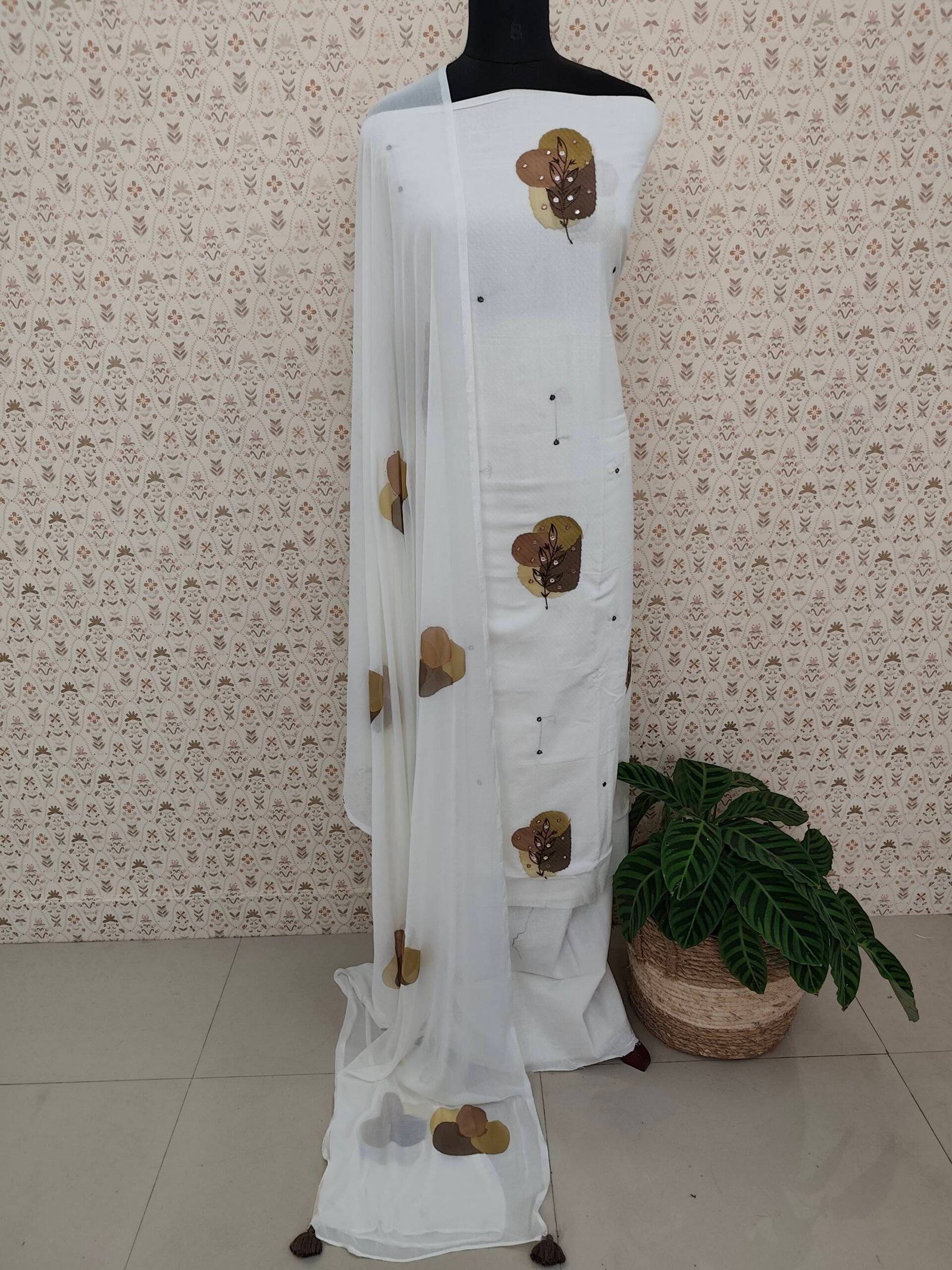 PRINTED COTTON SUITS