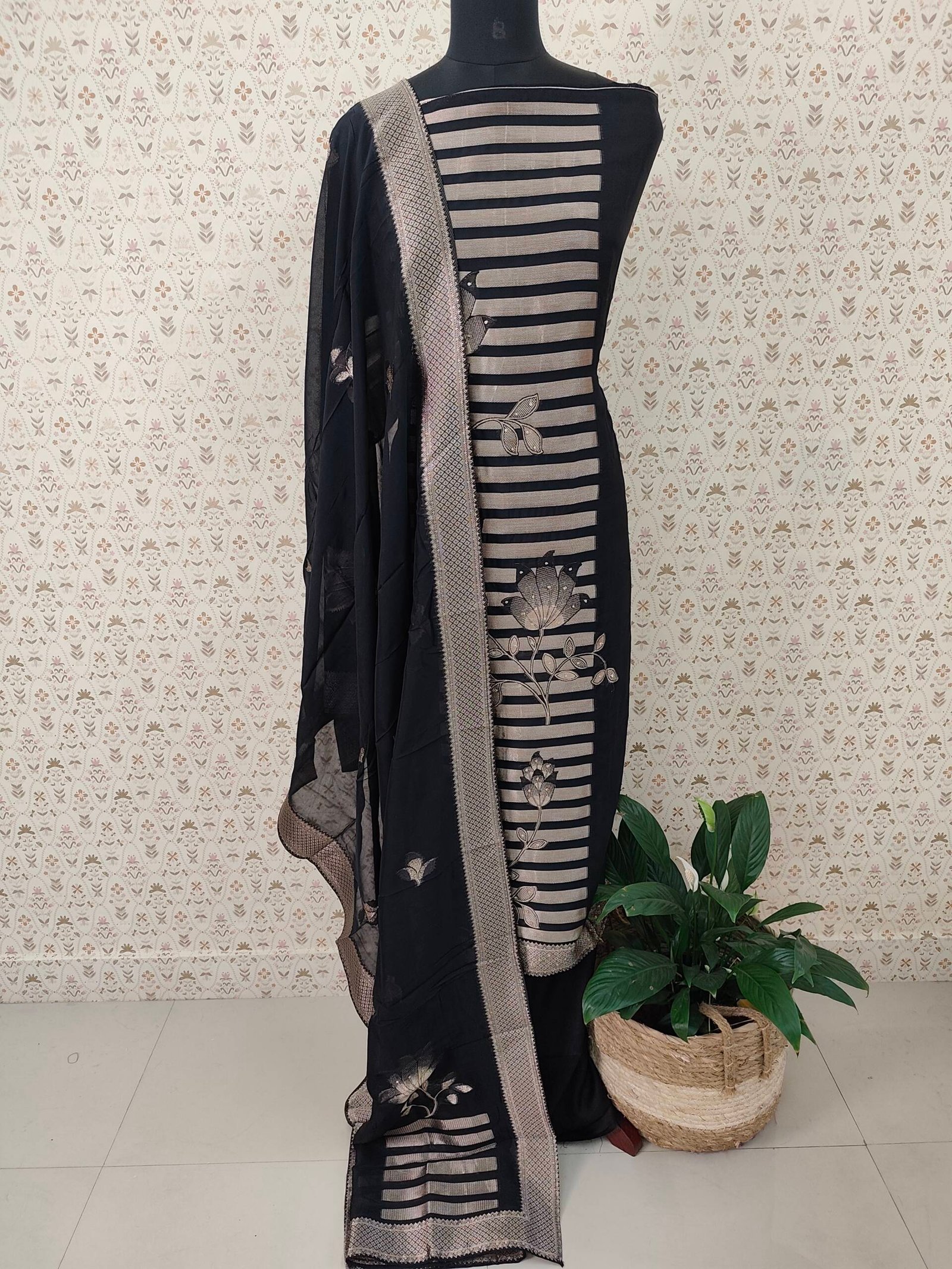 SOFT SILK BANARASI WEAVING SALWAR SUIT
