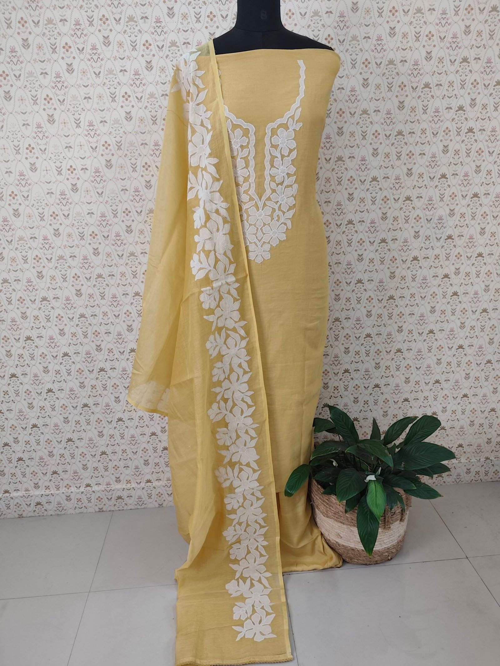 CHANDERI SILK APPLIQUE SUITS-43220