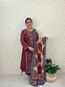 MUSLIN SILK  READY TO WEAR SET