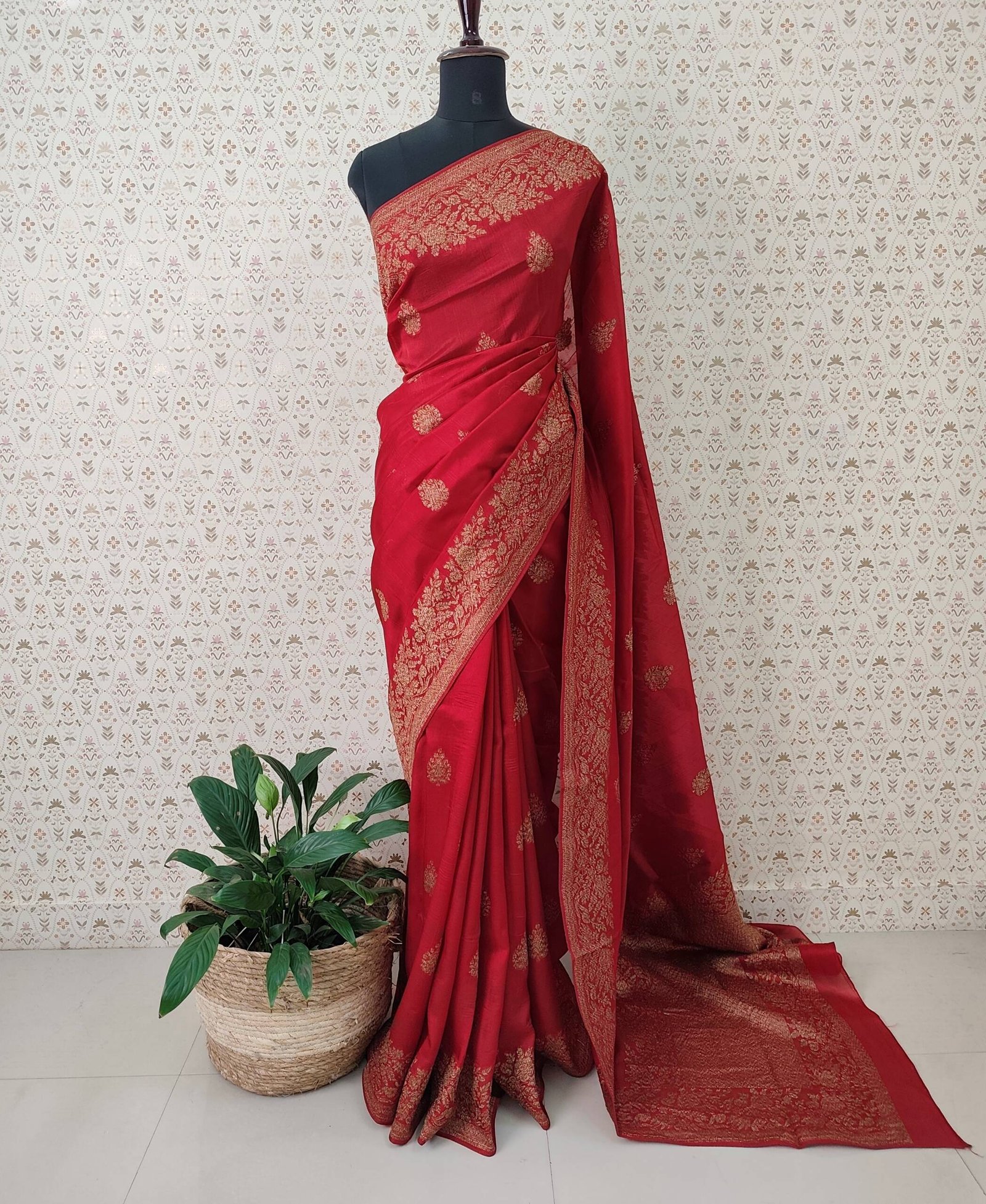 SOFT SILK BANARASI WEAVING SAREES