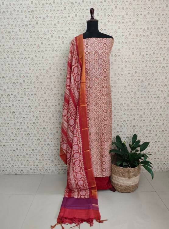 MANGALGIRI SILK COTTON SUITS