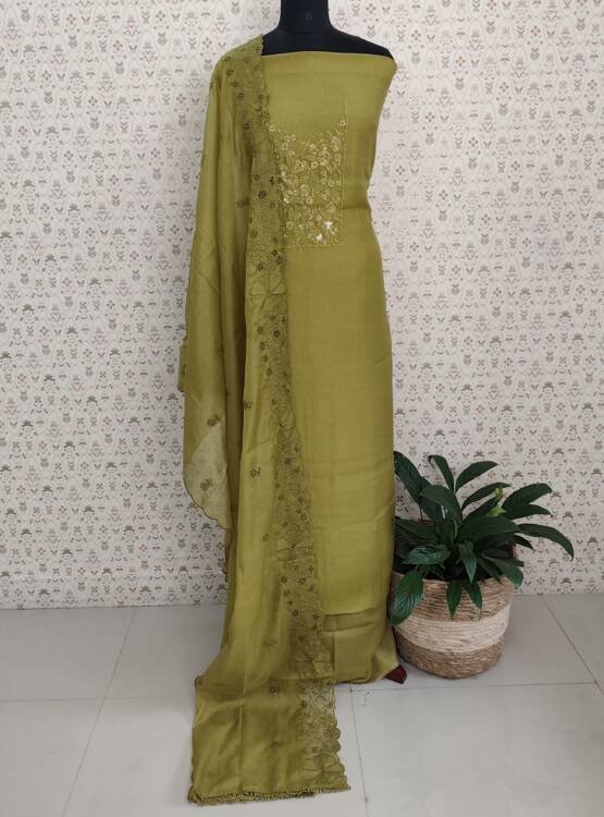 CHNADERI SILK HAND WORKED SUITS