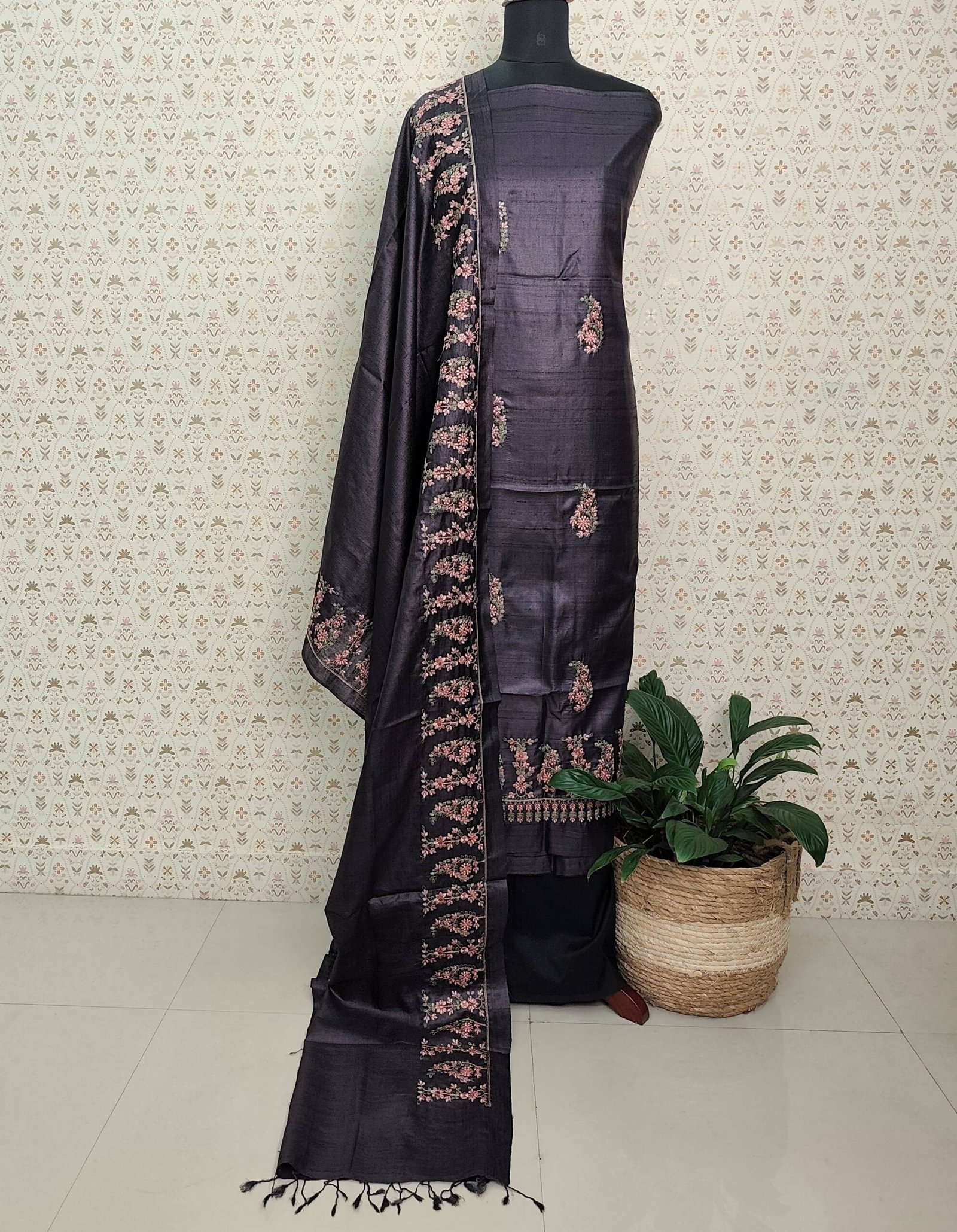 TUSSER SILK EMBROIDERED SUITS