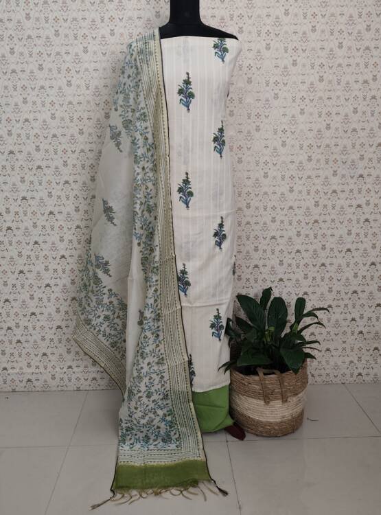 PRINTED COTTON SUITS