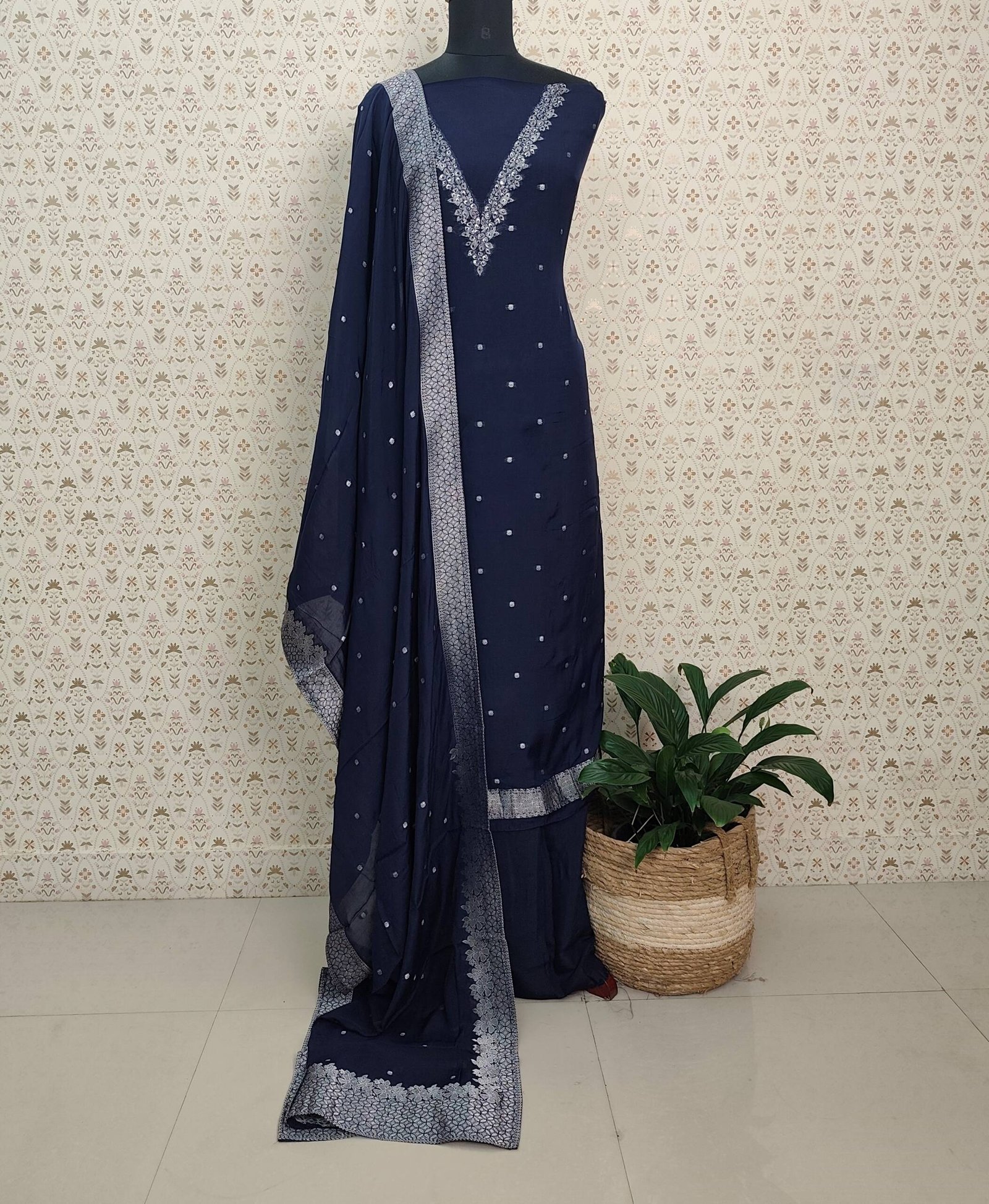 SOFT SILK BANARASI WEAVING SUITS