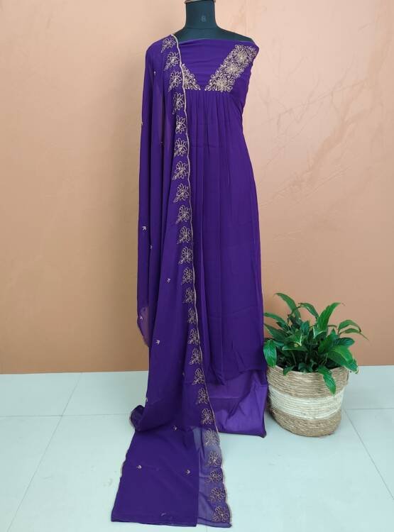 GEORGETTE SEMI STITCHED SUITS