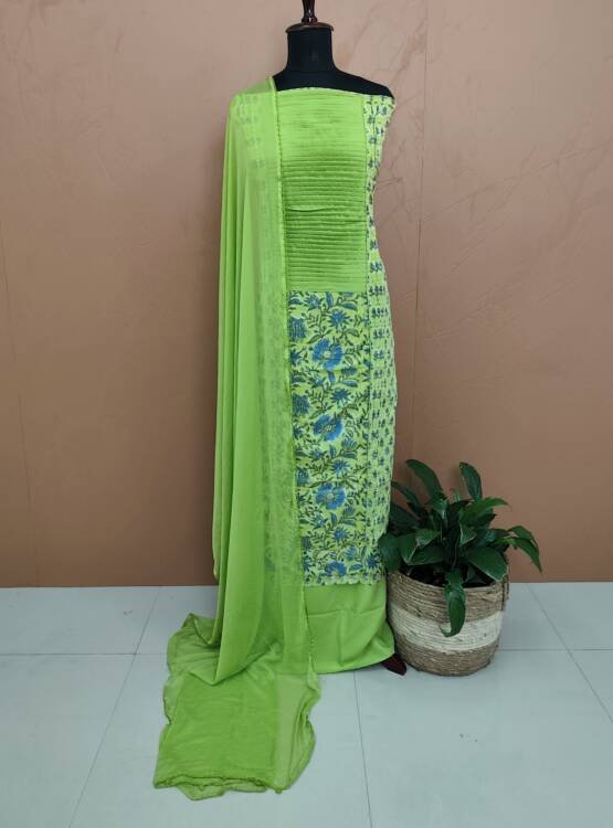 PRINTED COTTON SEMI STITCHED SUITS-43603