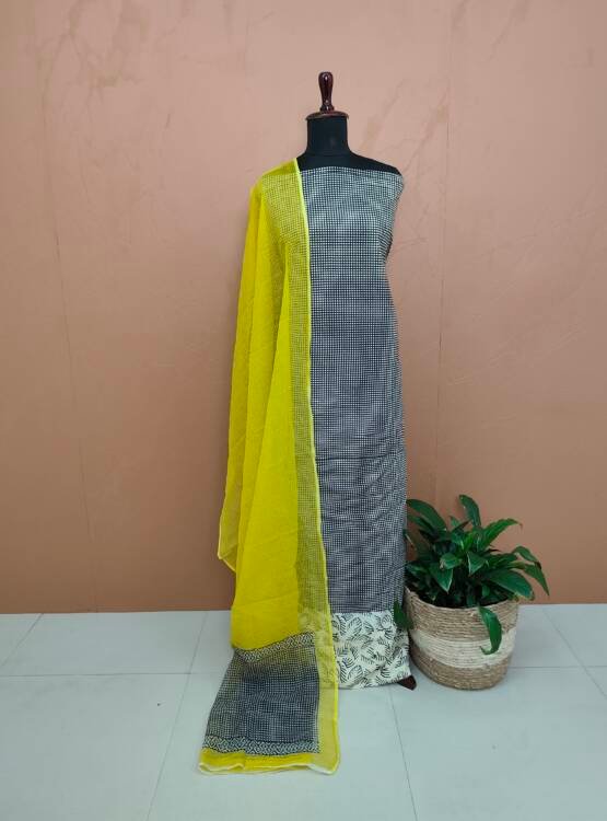 PRINTED COTTON SUITS-43634