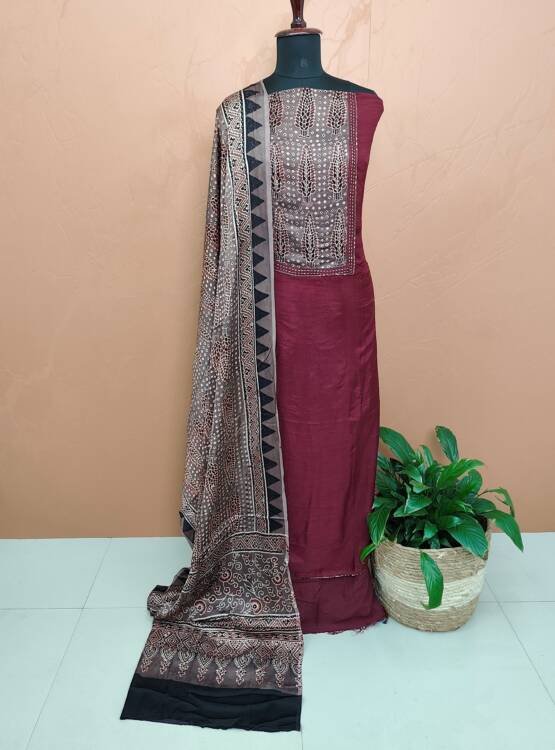 DOLA SILK SUITS-43733