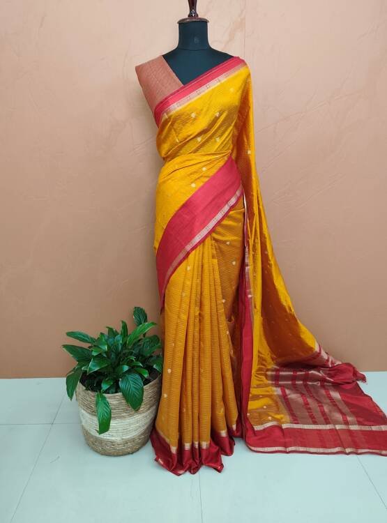 SEMI SOFT SILK WEAVING SAREES