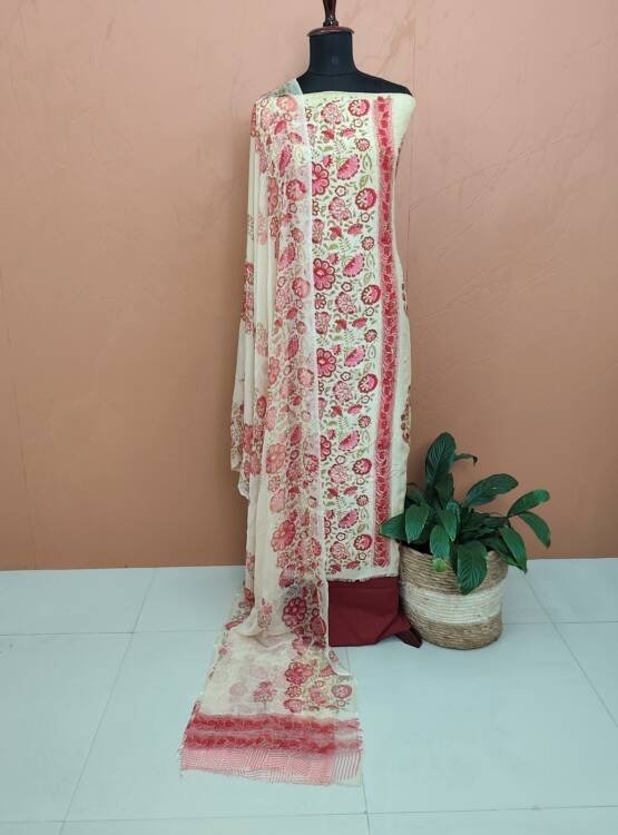 MUSLIN SILK PRINTED SUITS