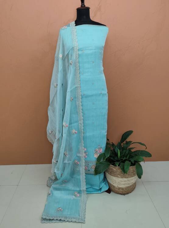 ORGANZA ENBROIDERED SALWAR SUITS