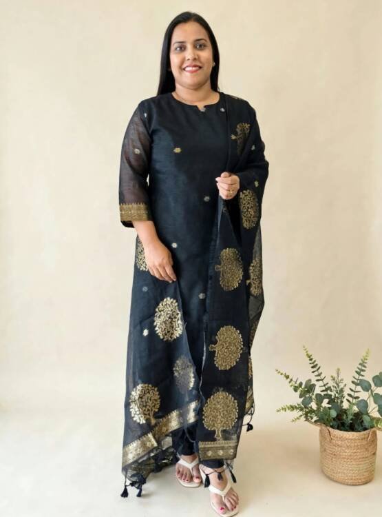 SEMI JUTE SILK READY TO WEAR SET-43836