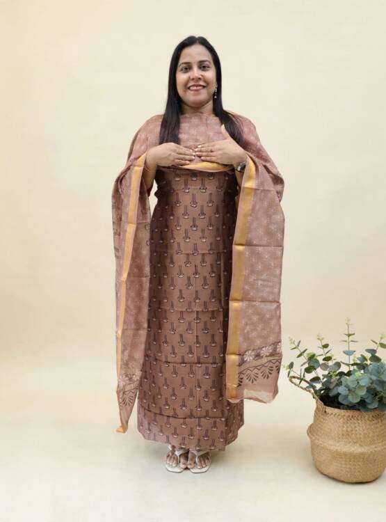 LINEN MAHESHWARI SUITS-43909